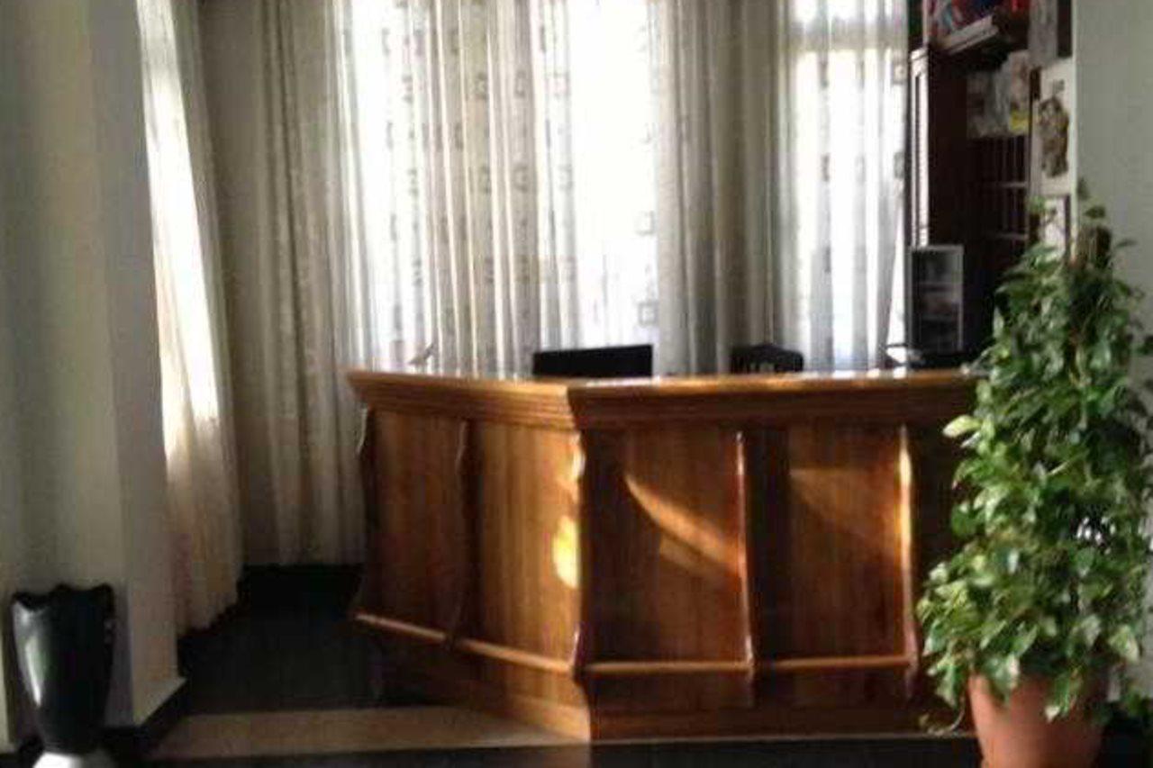 Art Hotel Nirvana Тирана Экстерьер фото
